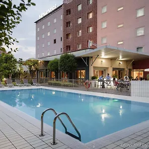 Novotel Due מלון