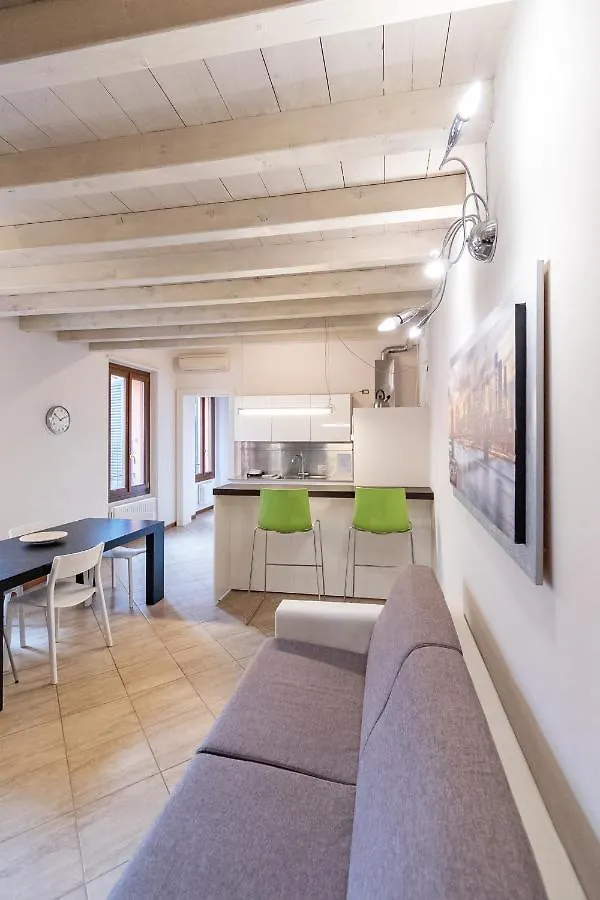 Trilocale Rua Sovera 85 - F&L Aparment 브레시아