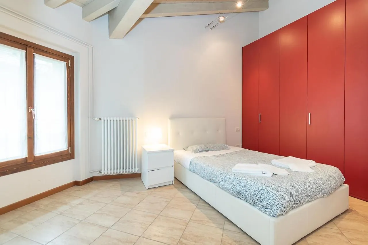 Trilocale Rua Sovera 85 - F&L Aparment Brescia 0*,