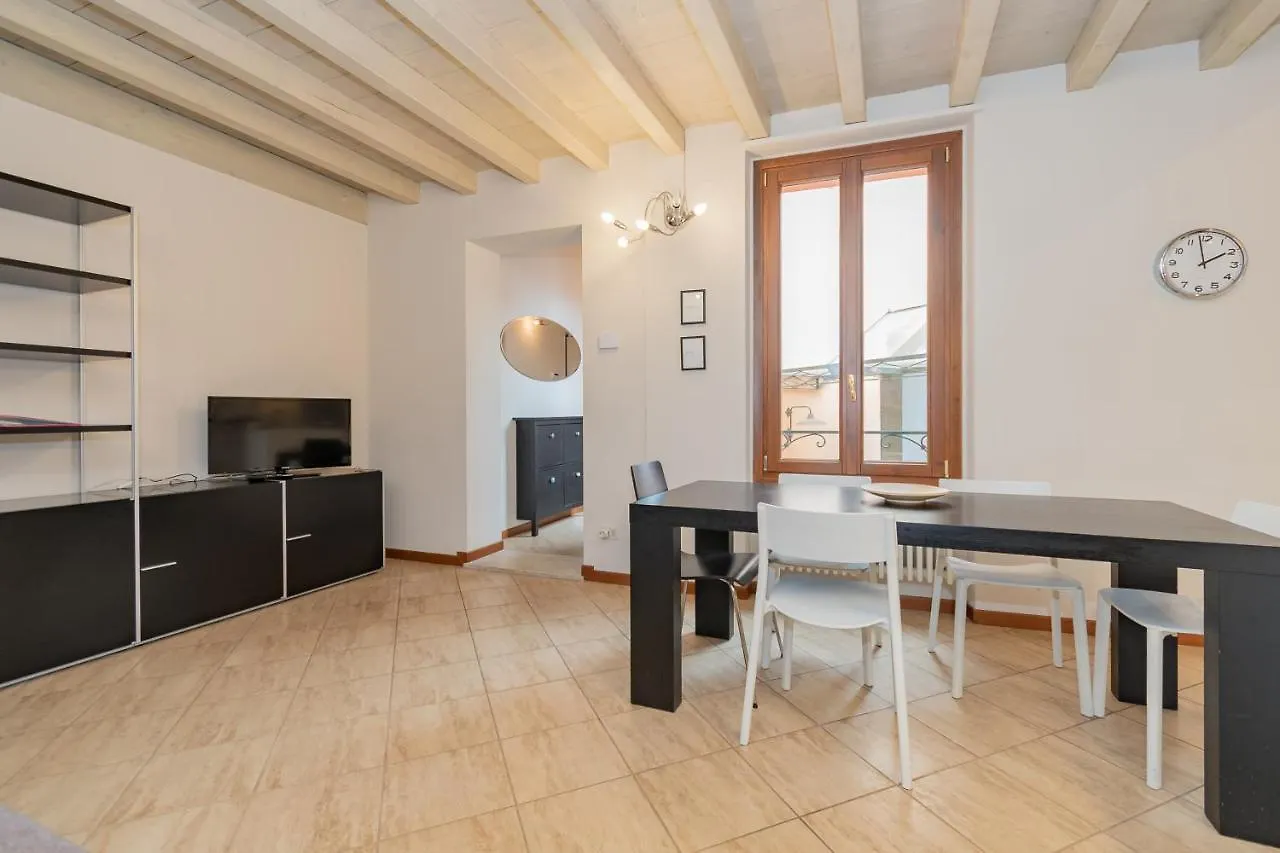 Trilocale Rua Sovera 85 - F&L Aparment location